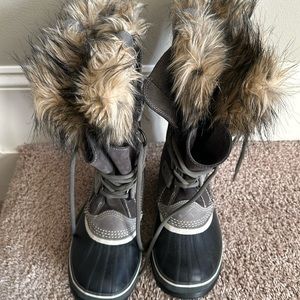 SOREL Joan of Arctic Boot - Women's Size 7.5